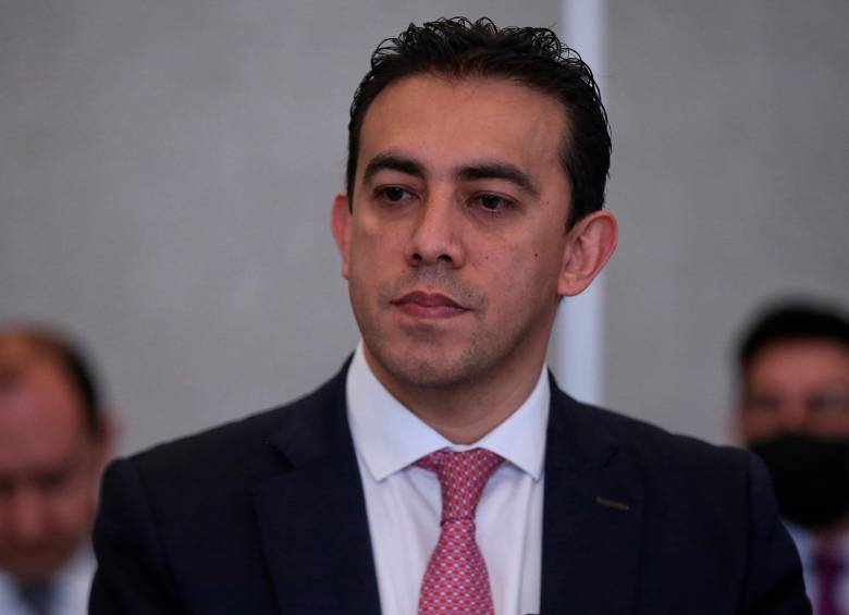 Alexander Vega fue criticado por el manejo que le dio al conteo de votos en las pasadas elecciones al Senado del 13 de marzo. FOTO Colprensa