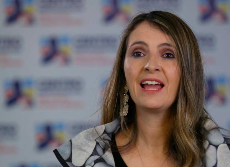Paloma Valencia también se refirió a las propuestas económicas de Petro. FOTO COLPRENSA