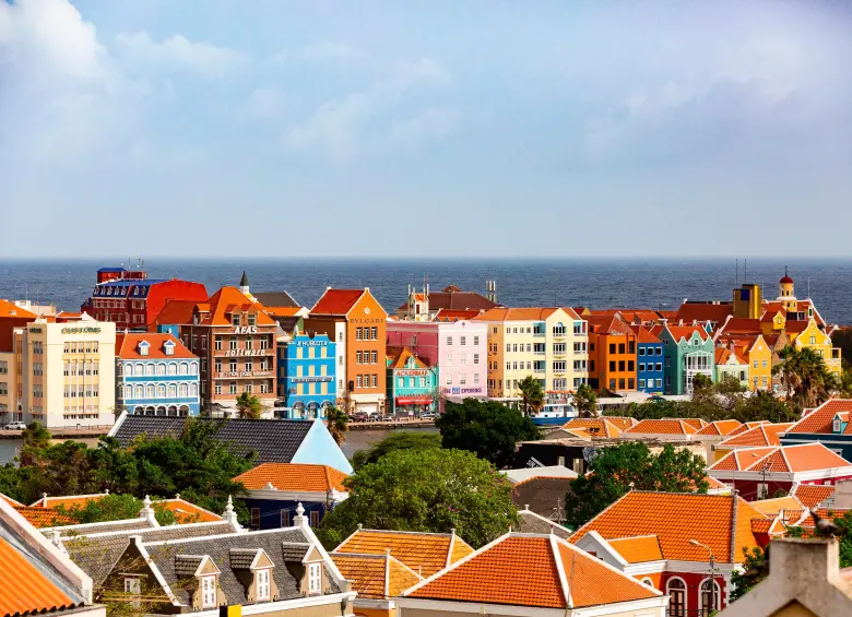 El centro histórico, Patrimonio de la Humanidad desde 1997, conserva su encanto holandés. FOTO cortesía