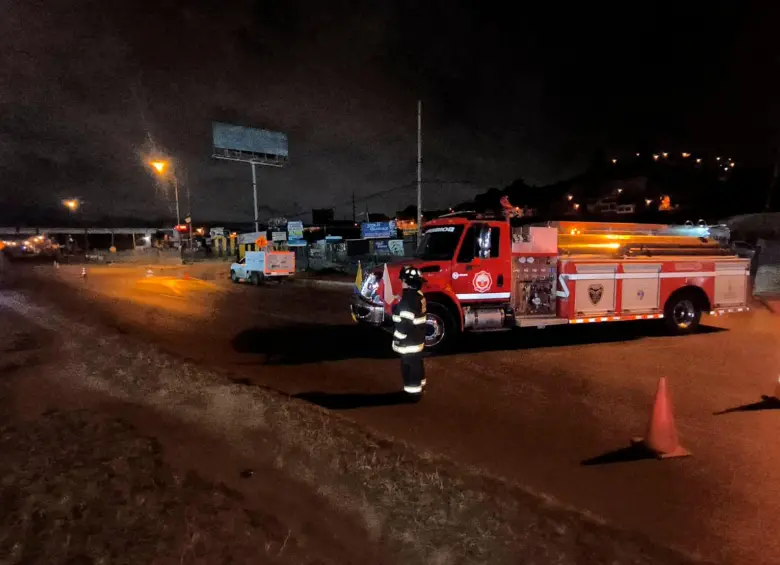 El cierre de la Autopista Sur se presentó a la altura de la carrera 4 con 2-18 sur, entre los sectores de Espumados y 3M. FOTO: Tomada de X @MovilidadSoacha