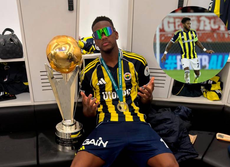 Jhon Jader Durán jugó en Fenerbahce de julio de 2025 a febrero de 2026. FOTO: Instagram jaderduran9 y fred08oficial