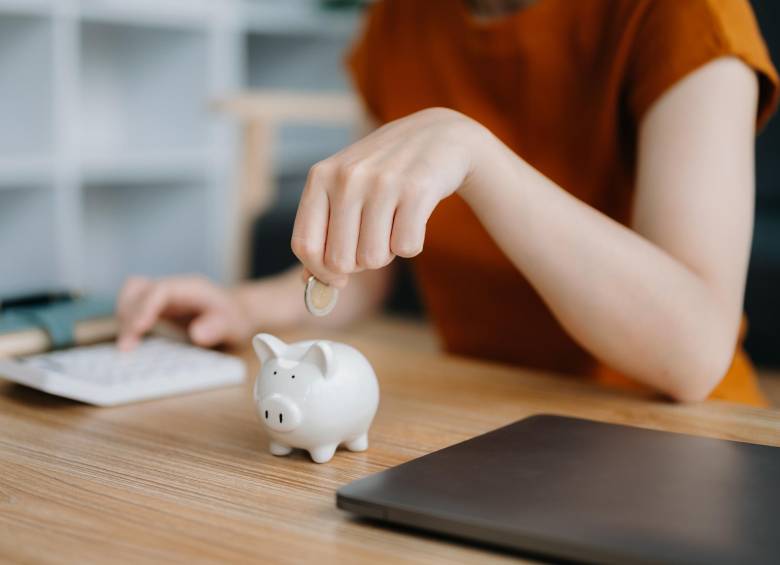 Aseguradoras como Allianz Colombia impulsan nuevas alternativas que integran ahorro y protección para atraer a más usuarios. FOTO: Suministrada/Getty.