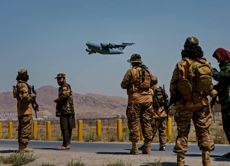 Disparan varios cohetes contra el aeropuerto de Kabul