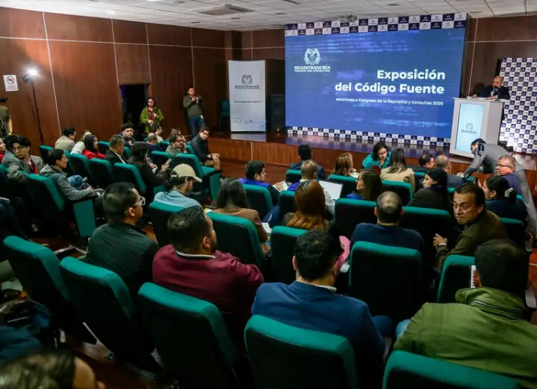 El registrador delegado Jaime Hernando Suárez realizó la presentación del código fuente del software de preconteo y escrutinios para las elecciones de Congreso y Presidencia que se llevarán acabo el próximo 8 de marzo. FOTO: COLPRENSA