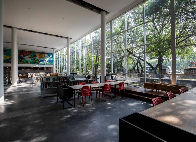 La Biblioteca Pública Piloto de Medellín para América Latina fue fundada en 1952 por un convenio con la UNESCO. FOTO Santiago Mesa