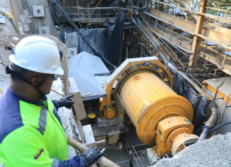La nueva planta tiene un objetivo concreto: aumentar en un 50% la capacidad de procesamiento, pasando de 2.000 a 3.000 toneladas diarias. Esto le permitirá a Aris Mining producir hasta 300.000 onzas de oro al año. FOTOS: Esneyder Gutiérrez.