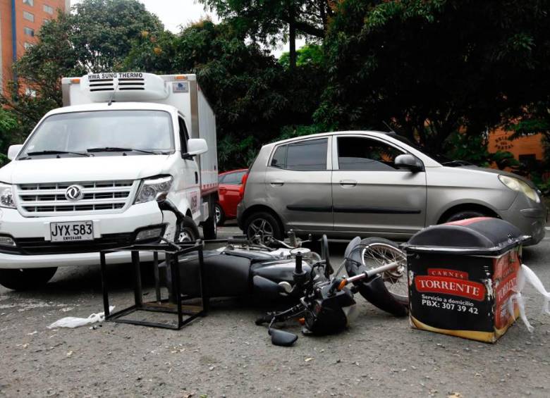 El accidente será investigado por las autoridades de tránsito. FOTO: EDWIN BUSTAMANTE.
