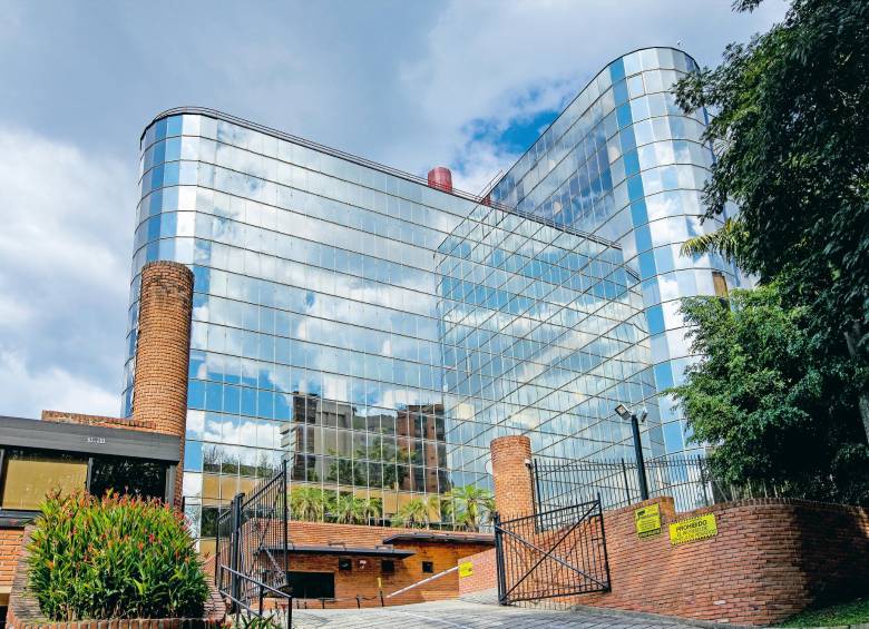 La ESU asume varios procesos de contratación como parte de la Alcaldía de Medellín. FOTO JAIME PÉREZ