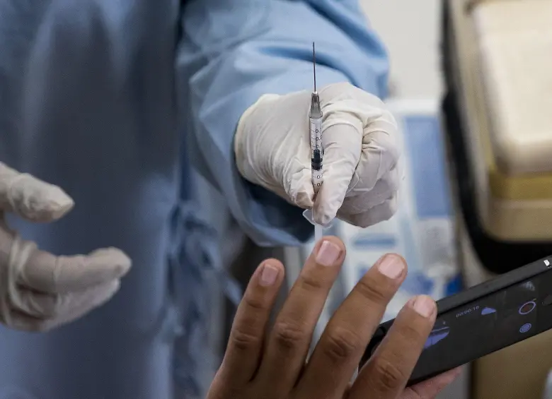 Fotografía de referencia de un auxiliar de enfermería. Foto: Jaime Pérez Munévar