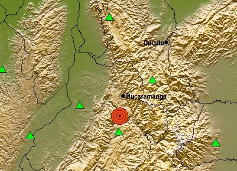 Después de un día con un sismo de 6.1 y 40 réplicas, en la madrugada de este viernes volvió a temblar en Colombia. FOTO: Twitter @sgcol