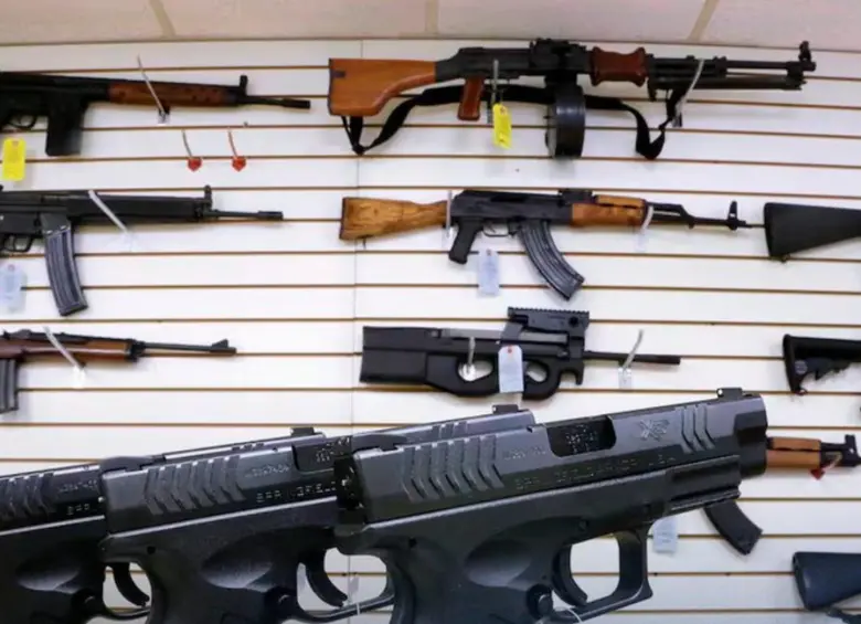 Las armas que se podrán comprar y tener son las semiautomáticas y de asalto. FOTO: REDES SOCIALES