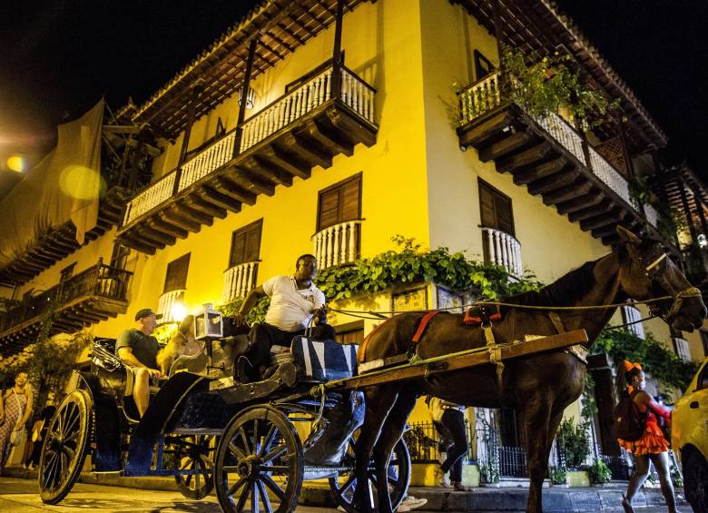 Desde hace más de dos meses, el Ministerio de Transporte presentó el prototipo de coche turístico que se propone como reemplazo definitivo de los de tracción animal. Foto: Julio César Herrera