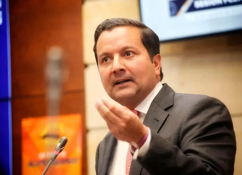 David Luna renunció a su curul en el Senado, y también al partido Cambio Radical, para ser candidato presidencial. FOTO: Colprensa