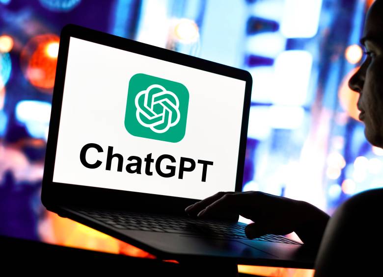 La relación de la Inteligencia Artificial con los humanos ha sido el insumo de muchas ficciones literarias y de cine. Foto Getty.