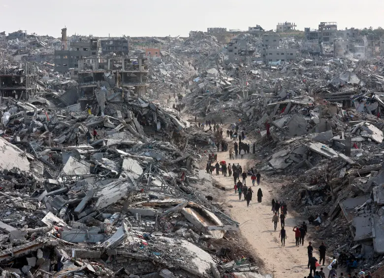 Los daños materiales a las infraestructuras en Gaza se estiman en 35.200 millones de dólares. FOTO AFP