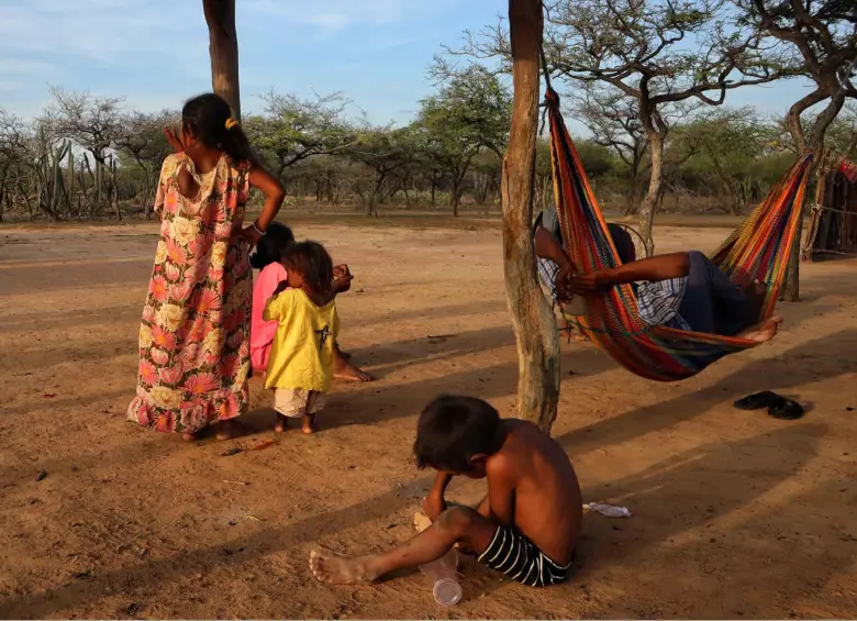 La falta de agua potable afecta a los niños y niñas de Riohacha, Manaure, Maicao y Uribia, en La Guajira. Foto: Colprensa