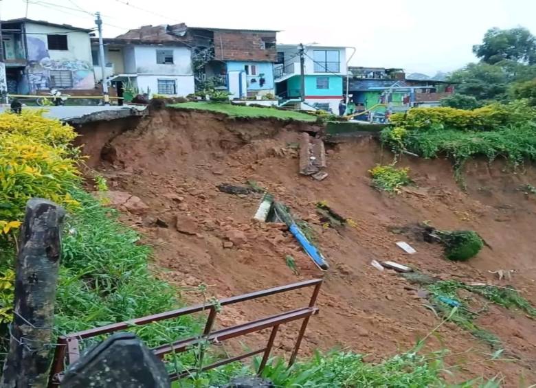 Así quedó el barrio La Paz tras el deslizamiento. FOTO: Cortesía Denuncias Antioquia