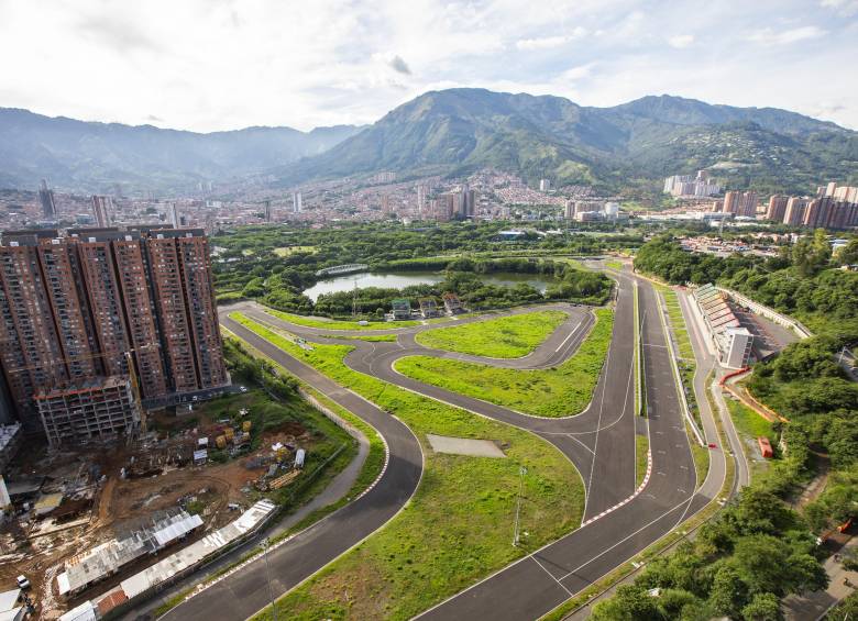 La Gobernación de Antioquia aseguró que las obras del autódromo de Bello ya concluyeron. FOTO: Esneyder Gutiérrez