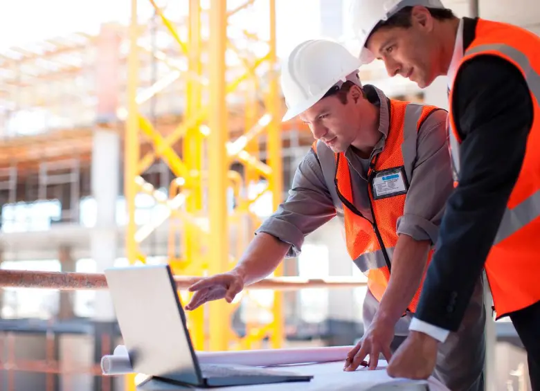 El sector creativo y de la construcción abre sus puertas a profesionales que buscan un nuevo aire laboral en Colombia. FOTO: GETTY