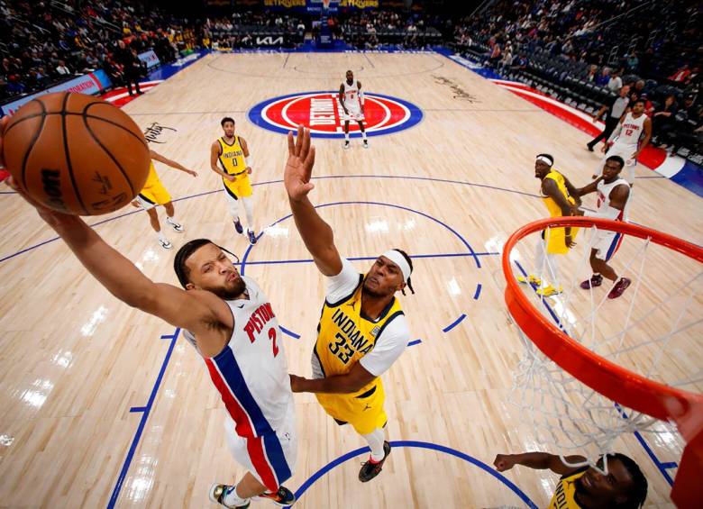 El partido entre Detroit Pistons e Indiana Pacers dejó un hecho insólito en donde uno de los equipos fue sancionado con una falta técnica. Foto: Getty Images