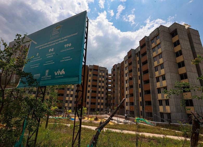 En la página web del Ministerio de Vivienda están las bases de la convocatoria de entrega de subsidios para la compra de vivienda. Foto: Manuel Saldarriaga Quintero.