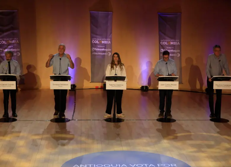 Mauricio Cárdenas, Juan Carlos Pinzón, Paloma Valencia, Juan Daniel Oviedo y Enrique Peñalosa.