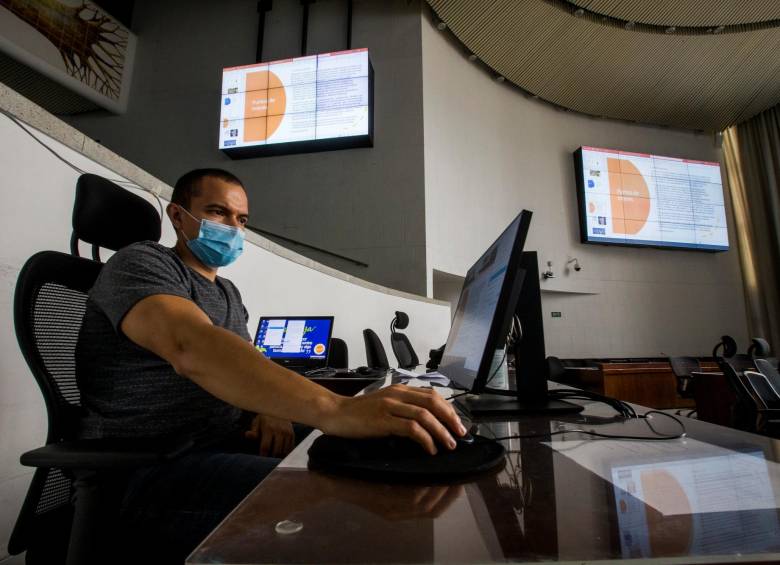 Con la emergencia sanitaria todos debemos cumplir con los protocolos de bioseguridad en los diferentes espacios para la evitar la propagación de la pandemia. FOTO Julio César Herrera