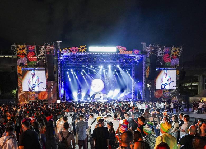 En el Parque Norte se vivió un culto a la música electrónica y urbana con La Solar, el festival más ardiente de la ciudad que duró dos días. FOTO: Carlos Velásquez