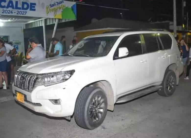 El ataque armado ocurrió a las afueras de su sede política, ubicada en la avenida Manuel Antonio Dávila, con carrera 5, sobre las 8:00 p.m. de este miércoles 18 de octubre. FOTO: CORTESÍA
