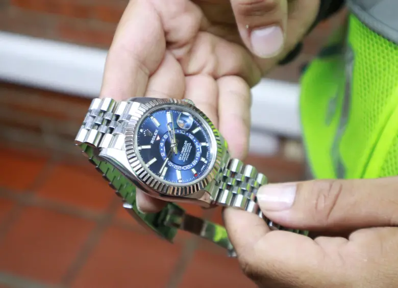 Cayó alias “Duber”, presunto líder de la banda que roba relojes de lujo en Medellín 