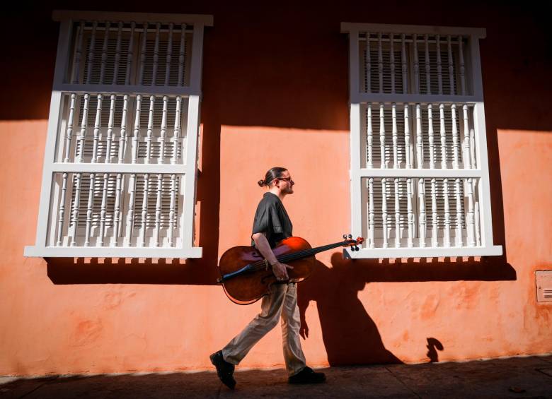 El violonchelista Santiago Cañón Valencia interpretará Rapsodia a los cuatro elementos. FOTO CORTESÍA CARTAGENA FESTIVAL DE MÚSICA