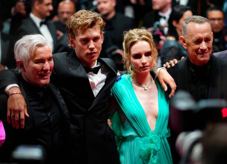 De izquierda a derecha: Baz Luhrmann, Austin Butler, Olivia DeJonge y Tom Hanks, director y actores de Elvis. 