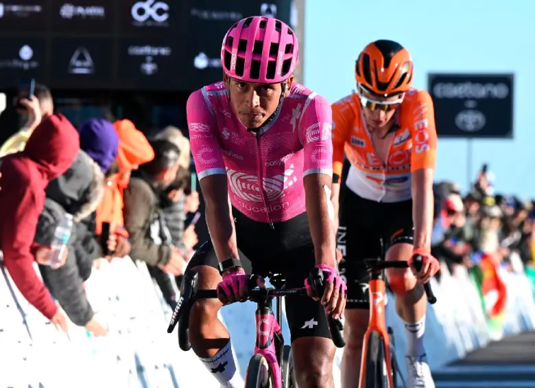 Juan Felipe Rodríguez trabaja para Richard Carapaz, cuarto de la clasificación general, y afronta la última semana de su primera gran competencia. FOTO: X-EF Education