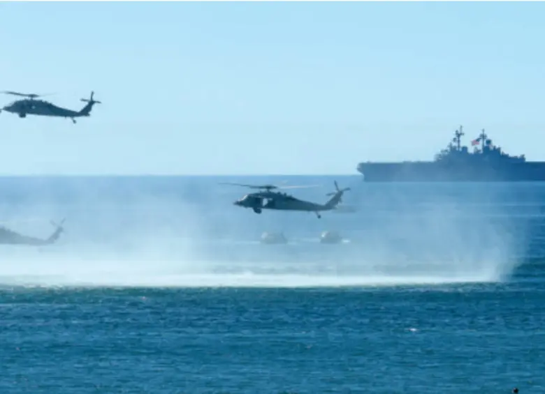 La Fuerza Naval de Estados Unidos ha confirmado la destrucción de 14 lanchas rápidas y un semisumergible en aguas del mar Caribe y el oceáno Pacífico, desde el pasado mes de septiembre. FOTO GETTY
