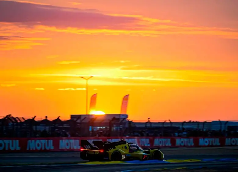 Ferrari lidera parcialmente la 24 horas de Le Mans con sus tres monoplazas. FOTO TOMADA X @24hoursoflemans