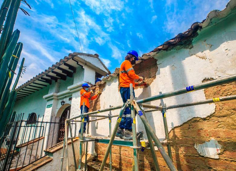 Así avanzan los trabajos en Casa Blanca, la casa museo de Débora Arango, en Envigado. FOTO Camilo Suárez.