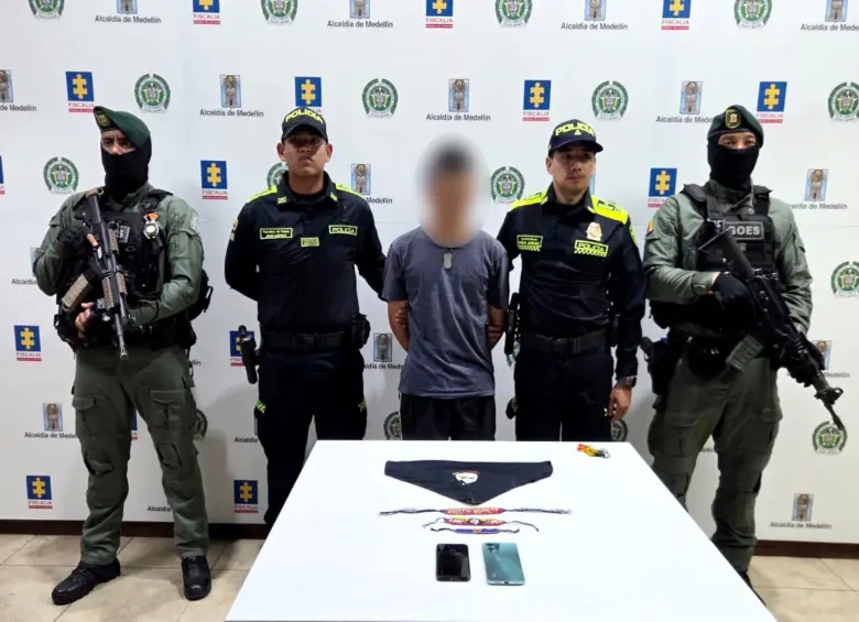 Junto a alias Perico fueron detenidos otros dos presuntos miembros de las Disidencias en Córdoba y Antioquia. FOTO: Cortesía