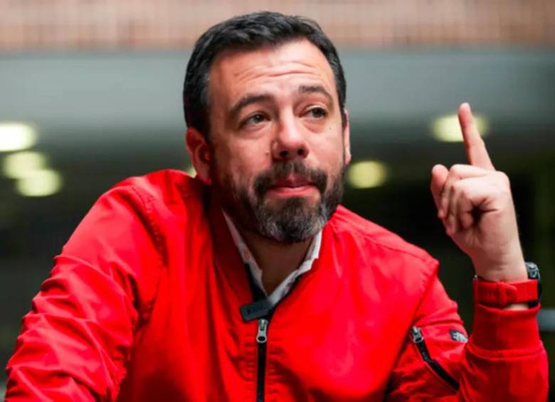 La iniciativa surge como respuesta a un descontento generalizado por la gestión actual del alcalde Carlos Fernando Galán en la capital del país, por lo que esperan que la Registraduría valide los apoyos. FOTO: Colprensa