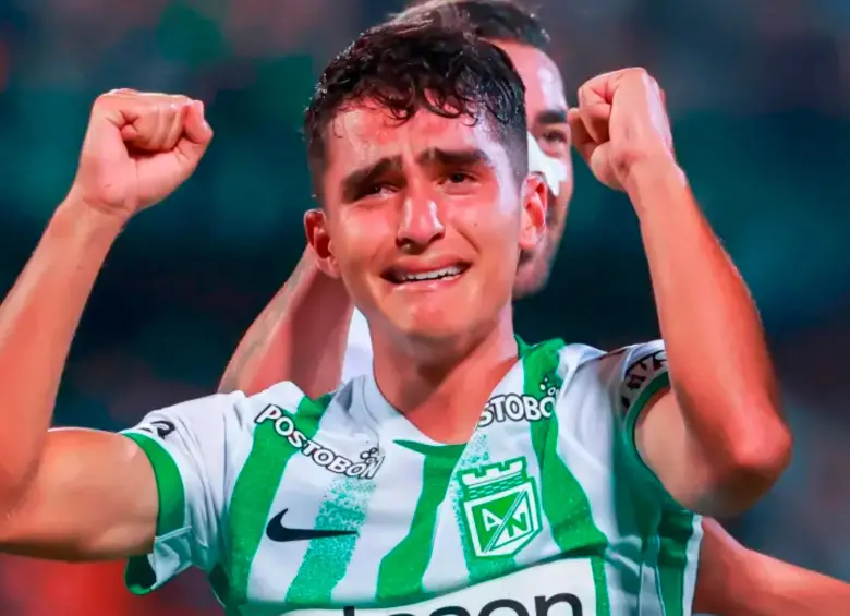 El futbolista Juan Manuel Rengifo (en la foto celebra su primer gol como profesional con Nacional), es una de las figuras del cuadro verde de Antioquia. Foto: Manuel Saldarriaga