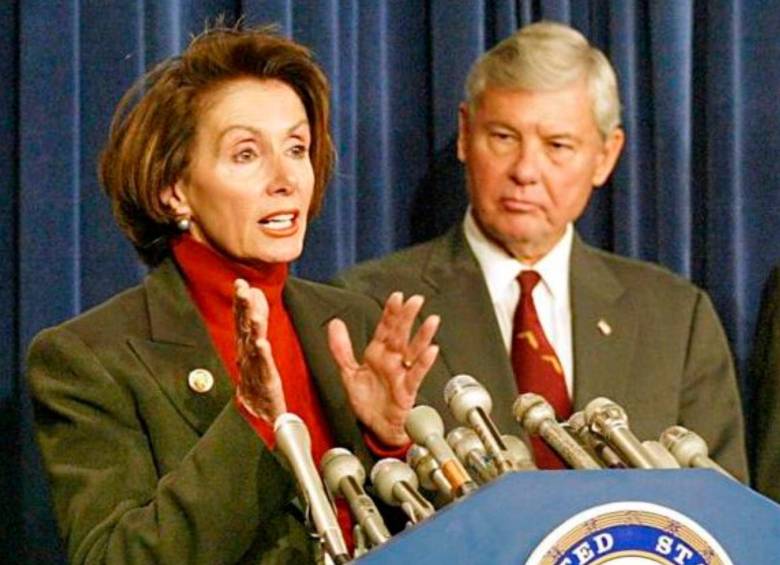 Nancy Pelosi entró a la política a los 47 años. Se destacó como una figura influyente dentro del Partido Demócrata. FOTO: Tomada de X @SpeakerPelosi