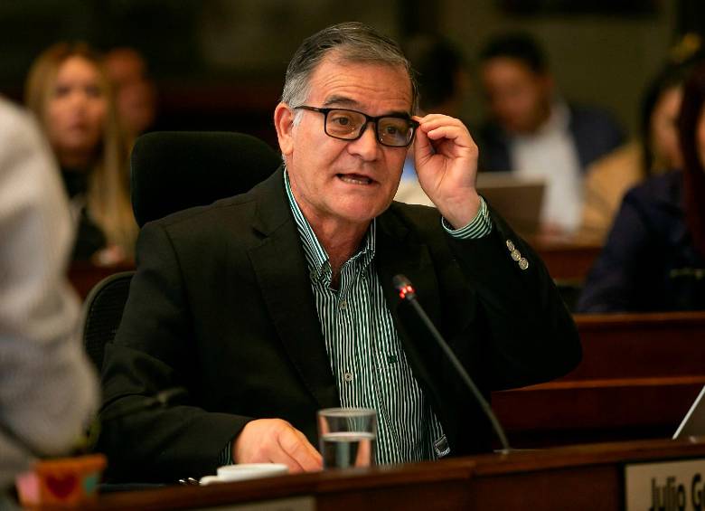 Julio Enrique González, concejal de Medellín. FOTO: ESNEYDER GUTIÉRREZ 