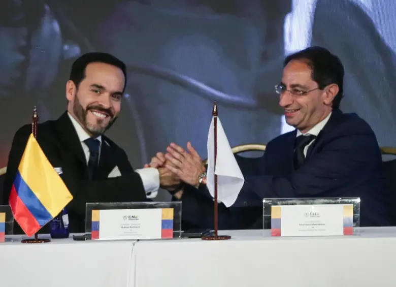 Abelardo de la Espriella y José Manuel Restrepo se posesionarán junto a todo el gabinete el próximo 7 de agosto. FOTO: Colprensa