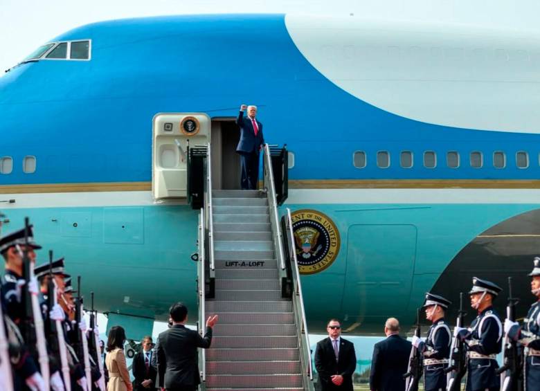 Los aviones Air Force One son modelos Boeing 747-200B altamente personalizados para el gobierno norteamericano. FOTO: Tomada de Instagram @potus