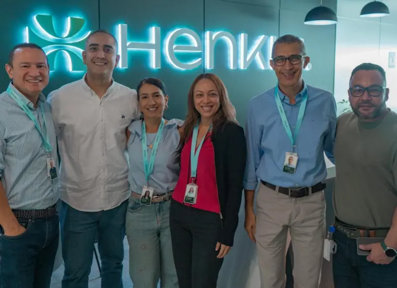 El movimiento apunta a trascender la consultoría básica mediante la gestión continuada de plataformas críticas en sectores como banca, salud y telecomunicaciones. FOTO: Cortesía
