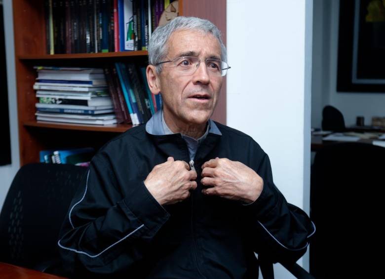 Francisco de Roux desmintió los señalamientos del excomsionado Guillermo Ospina. FOTO COLPRENSA / Diego Pineda
