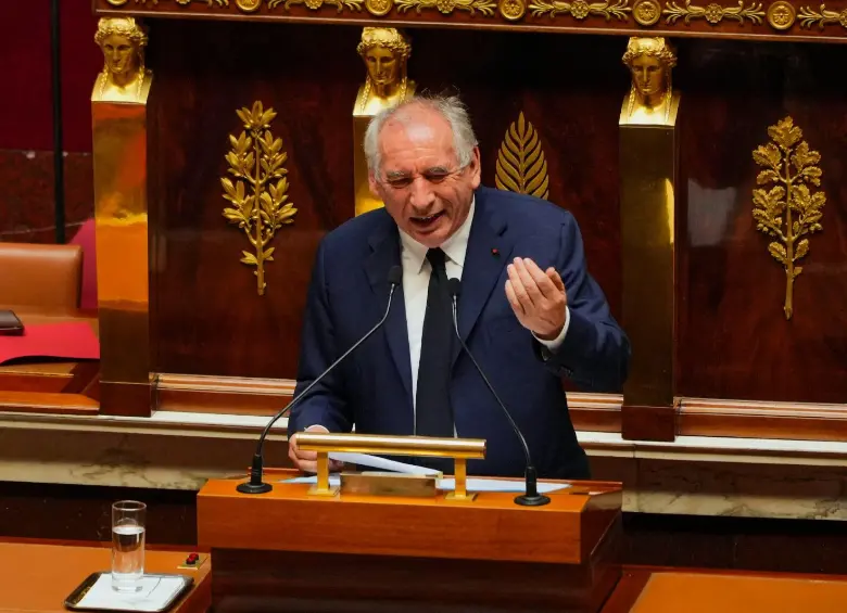 Un total de 364 diputados de la Asamblea Nacional, en París, Francia, votaron en contra del primer ministro François Bayrou. FOTO: GETTY