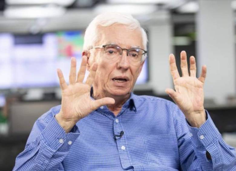 Será el número 10 en el tarjetón por la coalición política de MIRA, Nuevo Liberalismo y Dignidad y Compromiso. FOTO Camilo Suárez