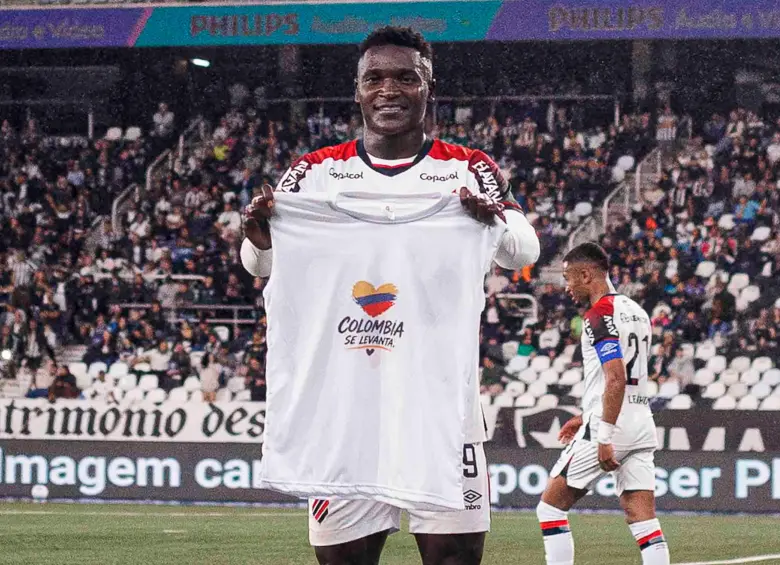 Kevin Viveros y un nuevo mensaje de aliento para Colombia. FOTO: Instagram kevinviveros9