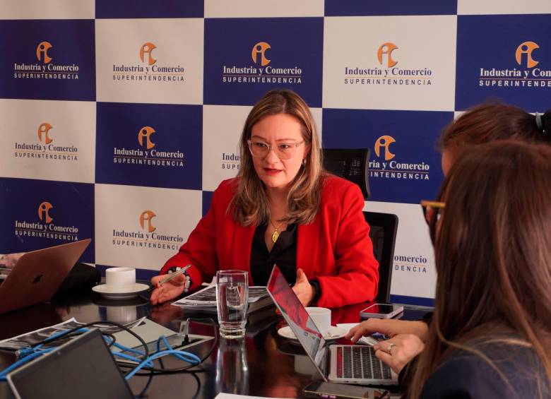 La SIC analiza el comportamiento de precios en el sector de telecomunicaciones tras el reporte del Dane. FOTO COLPRENSA. 