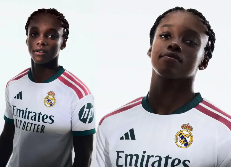 Linda Caicedo, delantera vallecaucana del Real Madrid, imagen en la presentación de la nueva camiseta del club para la temporada 2026/27. Foto: REAL MADRID.